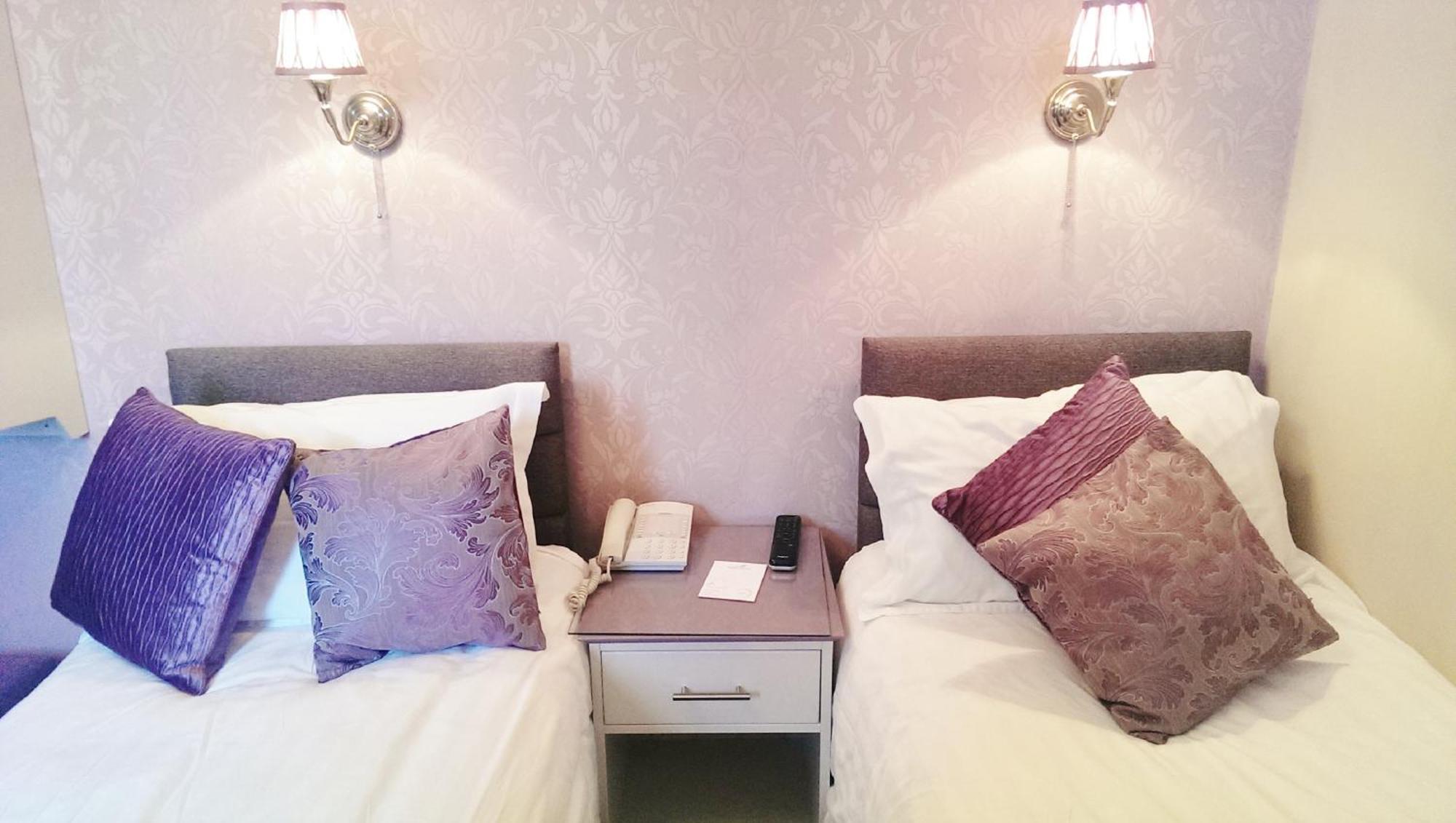 Caersws Maesmawr Hall Hotel חדר תמונה