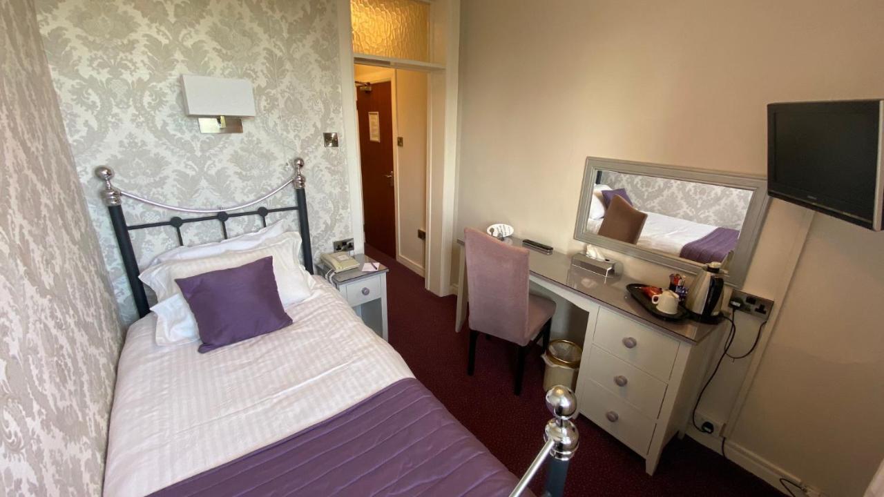 Caersws Maesmawr Hall Hotel מראה חיצוני תמונה